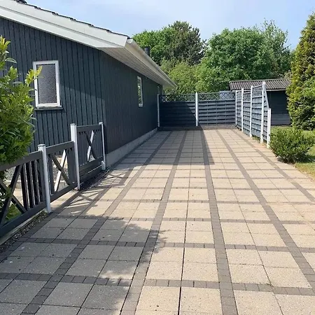 Beautiful In With 3 Bedrooms, Internet And Sauna 別荘