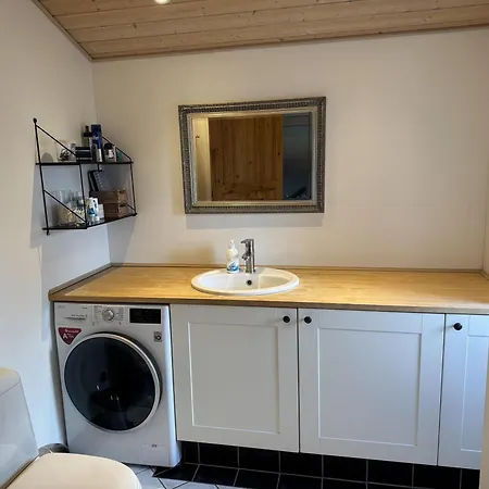 Beautiful In With 3 Bedrooms, Internet And Sauna Holiday home *