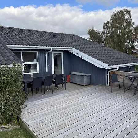 Beautiful In With 3 Bedrooms, Internet And Sauna Slagelse