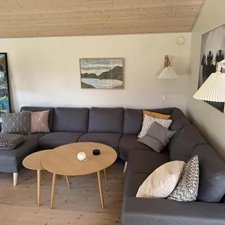 Beautiful In With 3 Bedrooms, Internet And Sauna 슬라겔스