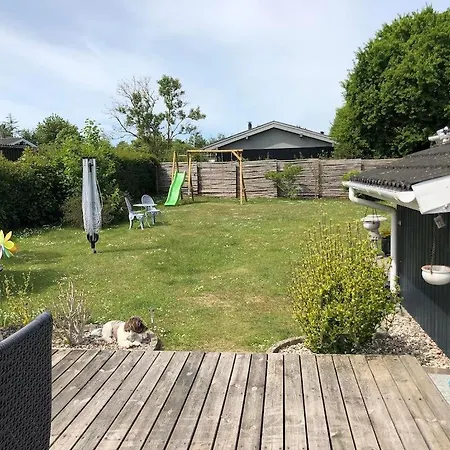 Beautiful In With 3 Bedrooms, Internet And Sauna Holiday home *
