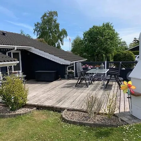 Beautiful In With 3 Bedrooms, Internet And Sauna Slagelse