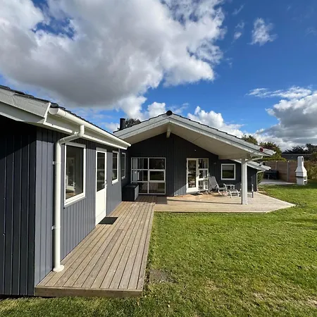 Beautiful In With 3 Bedrooms, Internet And Sauna Holiday home Slagelse